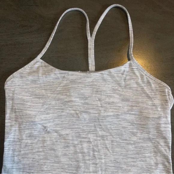 lululemon power y tank top - Size 10 - Picture 5 of 11